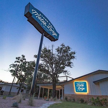 Stonewall Motor Lodge Exterior foto